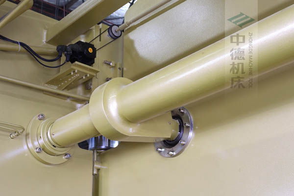 ZDP-20050高精度扭軸同步裝置，采用知名品牌關(guān)節(jié)軸承，經(jīng)久耐用.jpg